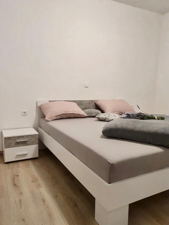 Apartman Skolj Jovici  Luaran gambar