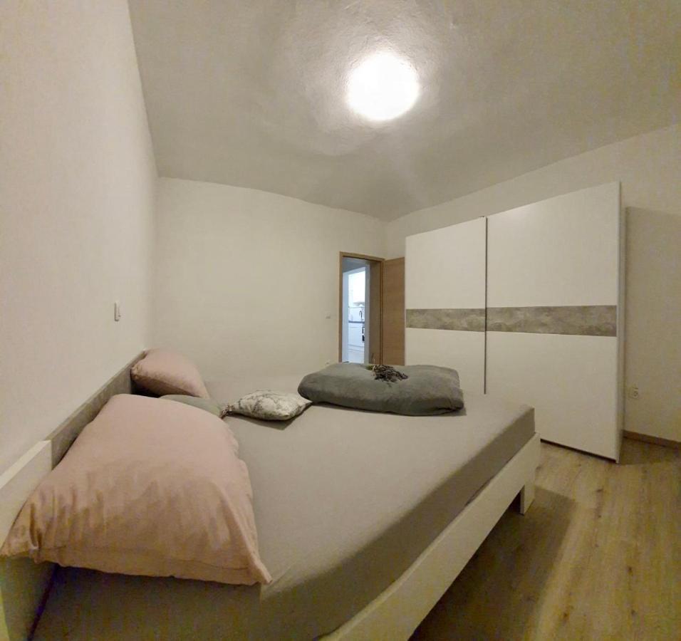 Apartman Skolj Jovici  Luaran gambar