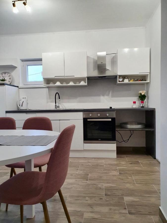 Apartman Skolj Jovici  Luaran gambar