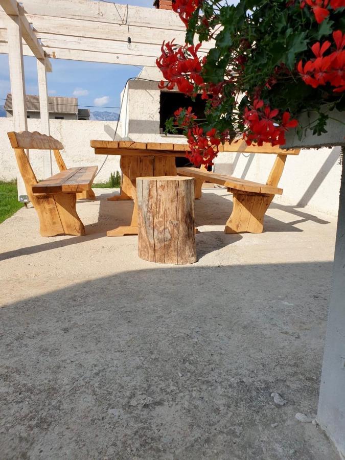 Apartman Skolj Jovici  Luaran gambar